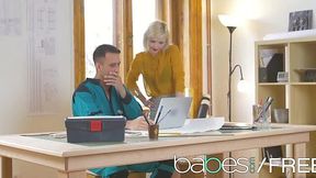 Lovely Petite Blonde Fulfils Her Secret Desires With a Big-dick Computer Master