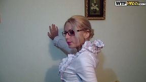Gorgeous amateur blondie stripteases on cam in her room