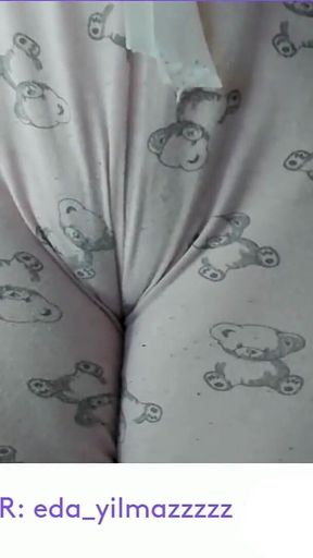 Camel Toe- Masturbation in Pajamas- Turkish Porn- Turkish MILF