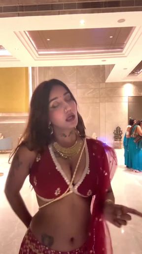Indian GF gives a deepthroat blowjob in her wedding night with friends watching