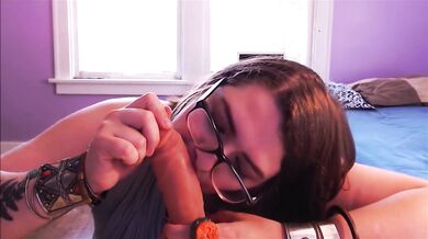 Witch girl teases nerdy chubby chicks premature cum fake blowjob