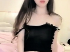 Hot teen lauryn may solo toying