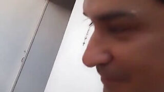 Suihinotto – kypsä BBW latinotyttö saa anaaliseksiä ja tahmean siemennesteen