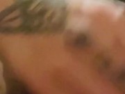 J’aime sucer ça grosse bite