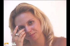 Sexy Brazilian Woman Gets Fucked Hard by a Guy and Satisfied with a Toy at Casting