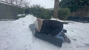 stuck in an igloo.. and things didn’t go as planned 😏