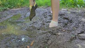 Muddy Feet at the Creek!
