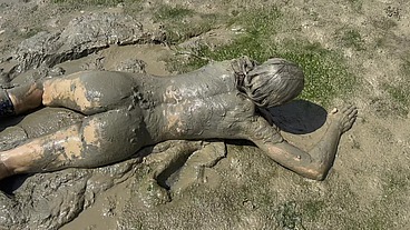 Estuary Mud Girl Playing in the Nude (WAM, Wet and Messy)