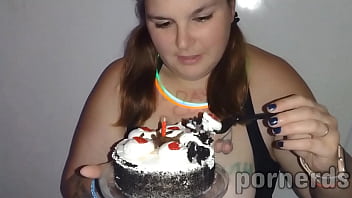 Cum Slut Eats 11 loads on her birthday cake!