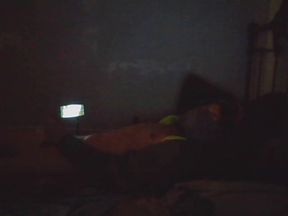 WHEN STRESS AND A TABLE TAKE ON THE WORLD