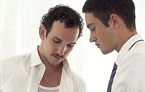 Mature man ass fucks twink with a big rod and bangs raw