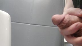 Public pee edge session