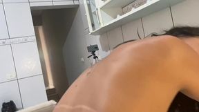 novinha ela cheio de tesao babou meu pau todinho deu ate o cuzinho