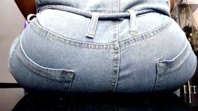 Slut Teen Ruined in Jeans Ass-fyxiation with Giant Ass Unknowing