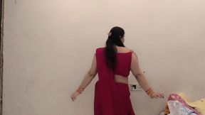 Fingering Pussy Playing with Big Boobs