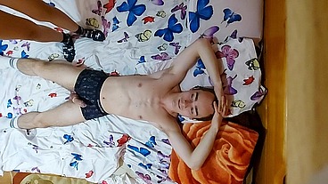 Hot teen couple have a good time in the bedroom - top view - Full Unedited Amateur Videos