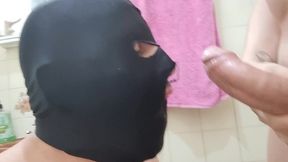 gozei no cu do meu passivo submisso e depois lavei ele com meu mijo