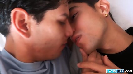 Two queer Latinos Alfonso Osnaya and Fernando Ragel breeding!