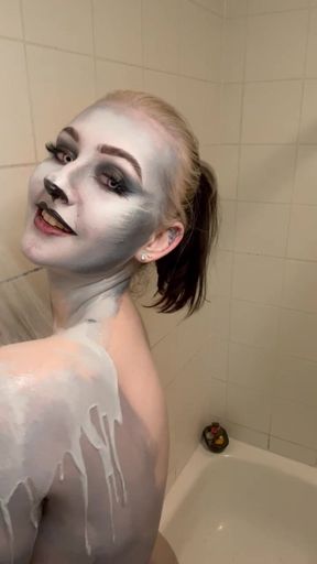 Cosplay Loona Wolf Body Paint Removal & Tit Play