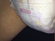 032 おむつを6枚履いておしっこ♡おむつにパンティをかぶせてオナニー
