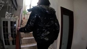 milfycalla – shiny downjacket, jeans & leotard stairway sex (uncut cum on clothes) – episode 314