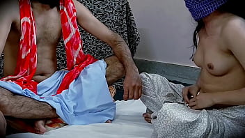 Satte ke liye huyi nangi