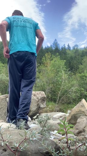 Outdoor jerk