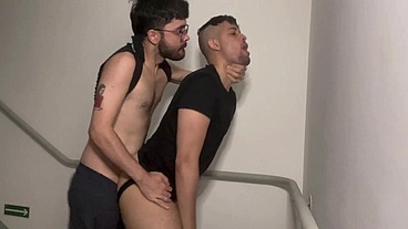 Putaria nas escadas