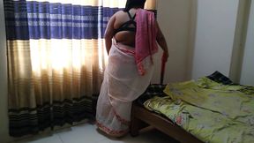 55y Old Indian Desi Hot Aunty in A White Saree Sweeps The House Then a Stranger Comes and Fucks Her - Big Ass & Huge Boobs Cum