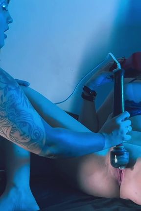 Let Me Be Your Meal, Feet and Pussy