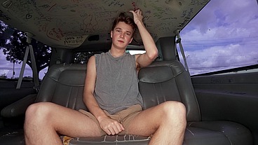 College Guy Gets Hard For a Dude For The “First time”