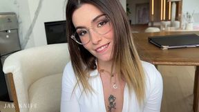 School Tutor Has Unique Ways Of Helping Students Learn - Chanel Camryn