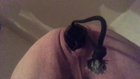 Making my hole gape and prolapse Im getting really loose