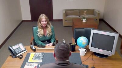 Head teacher makes deal with big tit housewife