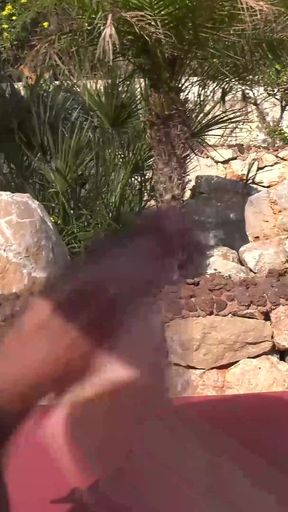 Vacation Flirt Uninhibited Fucking on the Beach