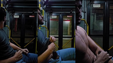 Tesão no onibus