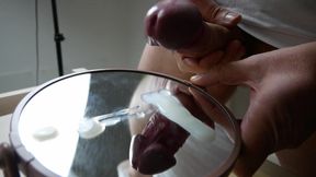 I Cum 30 Times on the Mirror!