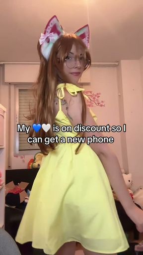 Cute cosplay Babe