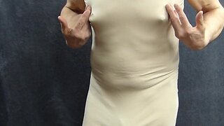 Midi big nipples: a gay story