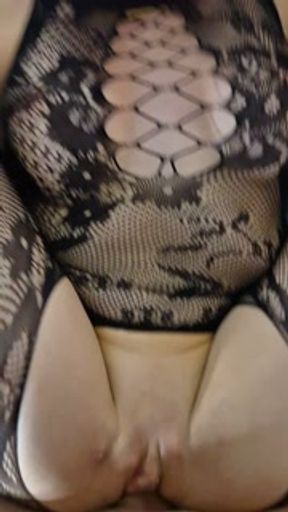 She was shooting a commercial and I came back from work and... she did a deep throat I fucked her