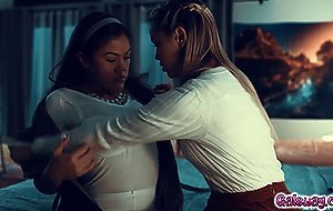Kendra Spade finger fucks Alina Lopez sweet hole