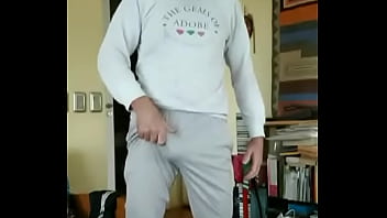 It'_s fall in Buenos Aires and cold, Pervy PapiFachero has to put on sweats, BOO, I hate having to wear clothes in my home ...