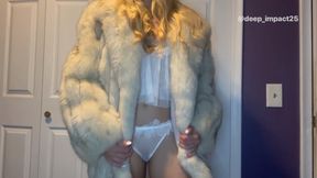 Soft white fur for my Steps**