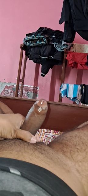 The *** From the Desi Village, Full of Enthusiasm, Is Having Sex with His Hands.