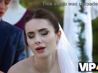 VIP4K. My fiancee is a sex robot