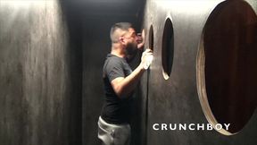 hetero baise son pote gay en mode bareback juste pour se vider les couilles