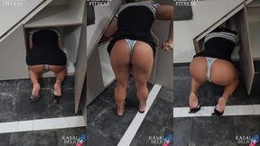 dia de faxina o safado do meu marido ja fica com a camera na mao esperando o momento certo pra gravar um video pra vcs