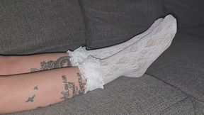 Chrissy frilly sock play