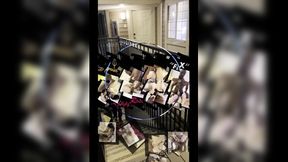 Tatted Woman Invites Dhh Inside