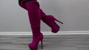Boots: Modeling Different Pairs of Boots